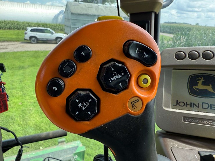 2007-john-deere-9770-sts-image-56