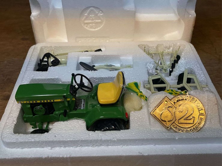 1/16-john-deere-140-l&g-set-precision-nib-ertl-image-3