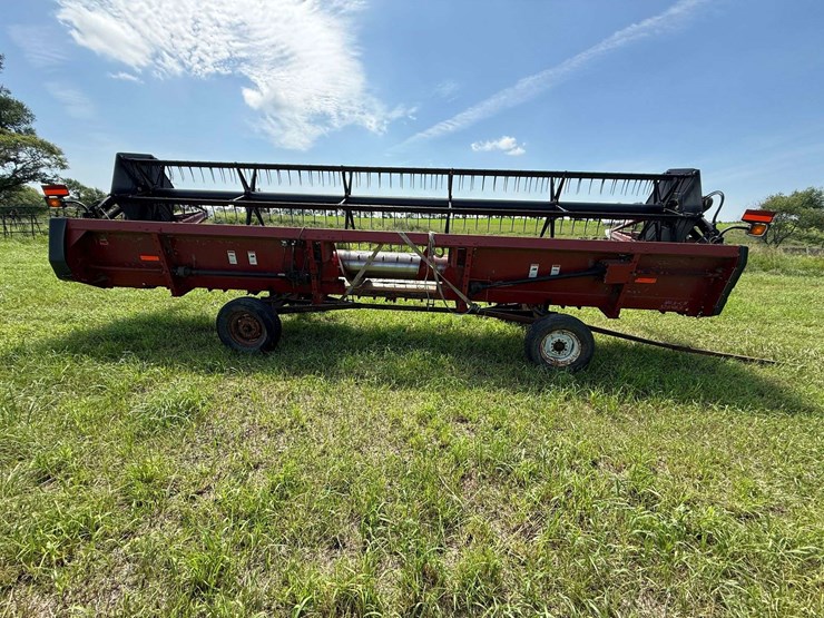 case-ih-1020-image-10