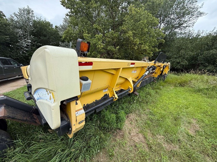 2010-new-holland-2010-image-9