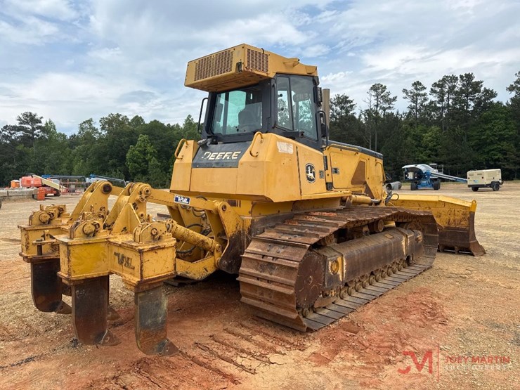 2010-deere-850j-image-2
