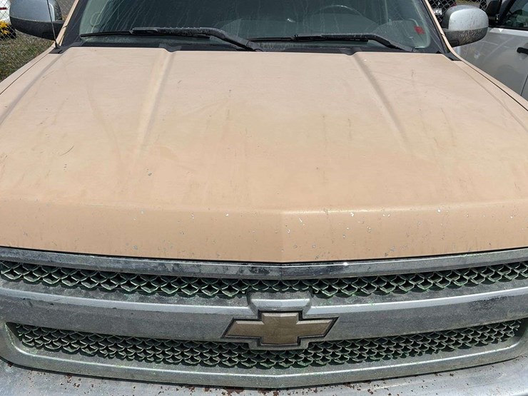 2011-chevrolet-silverado-1500-image-33