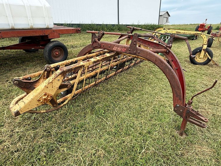 new-holland-259-image-9