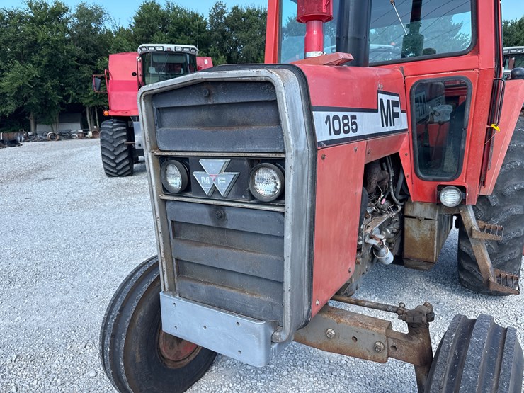 massey-ferguson-1085-image-10