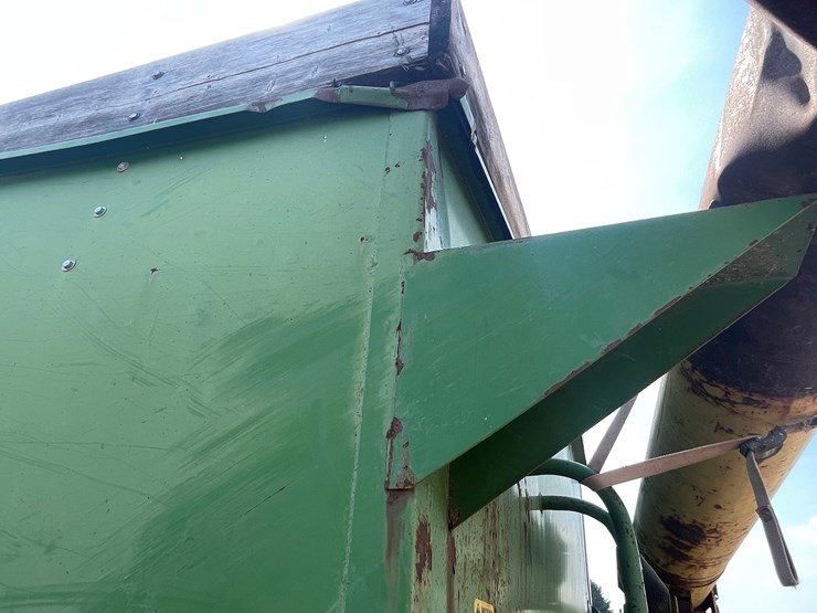 john-deere-1210a-image-35