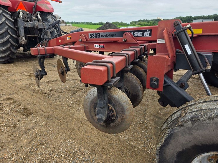 case-ih-5-image-13