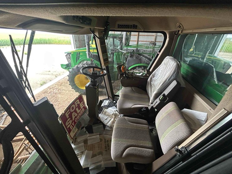2011-john-deere-9770-sts-image-30