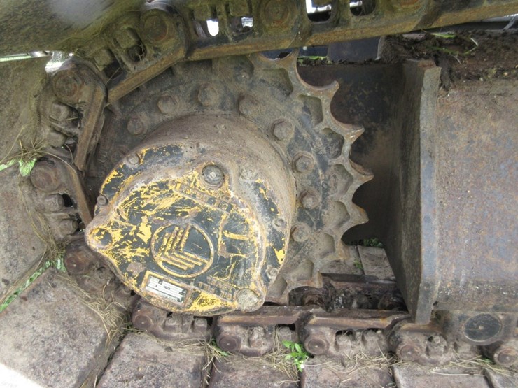 1997-john-deere-690-image-3