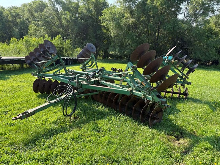 john-deere-bwf-image-1