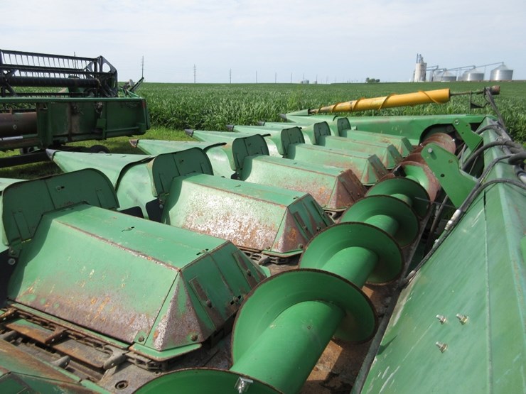john-deere-843-image-8