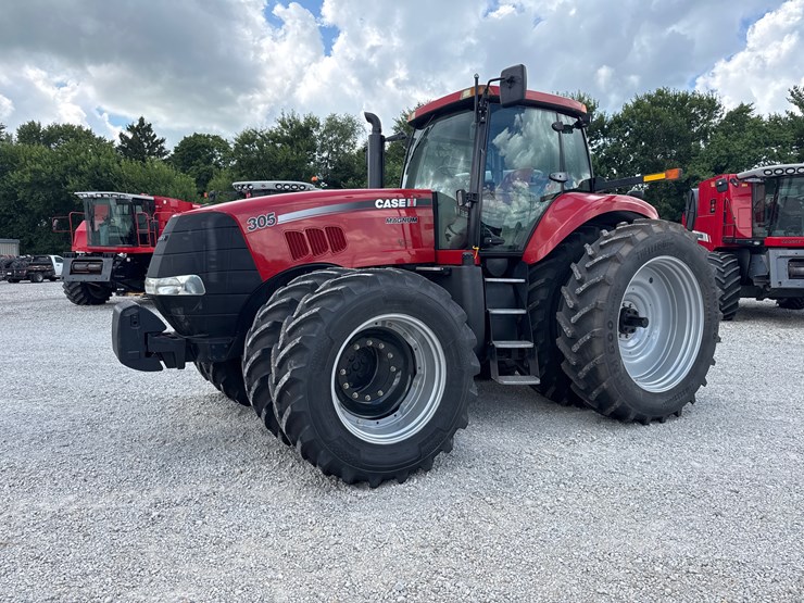 #1066-•-case-ih-305-magnum-image-1