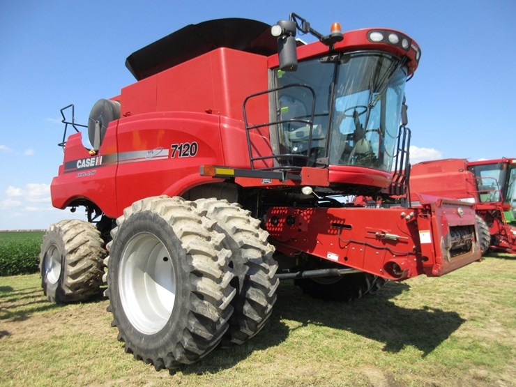 case-ih-7120-image-1