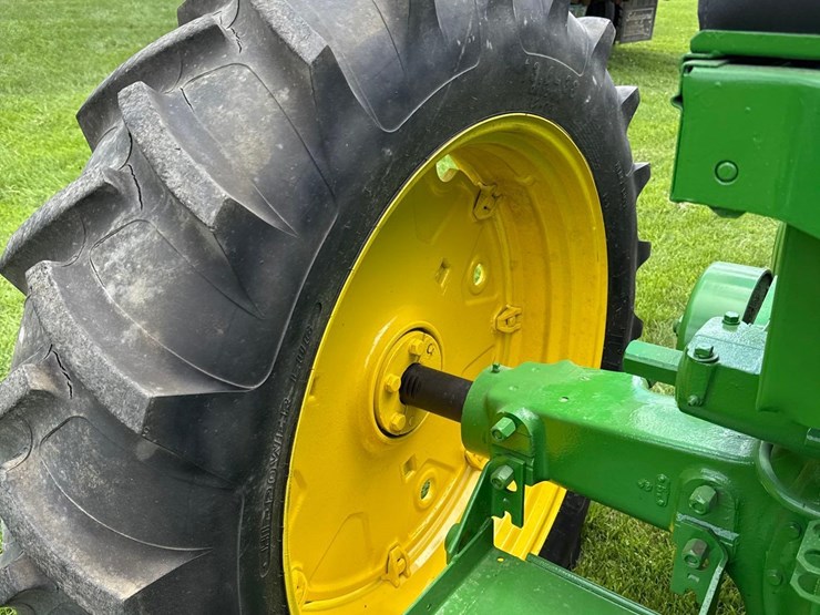 john-deere-60-image-16