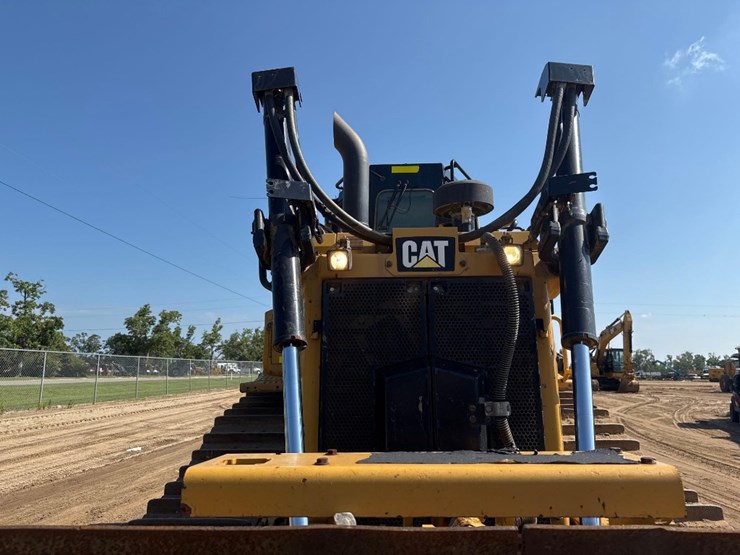 caterpillar-d6t-xl-image-21