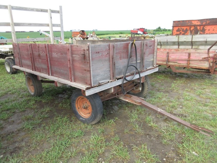 wooden-dump-barge-wagon-image-2