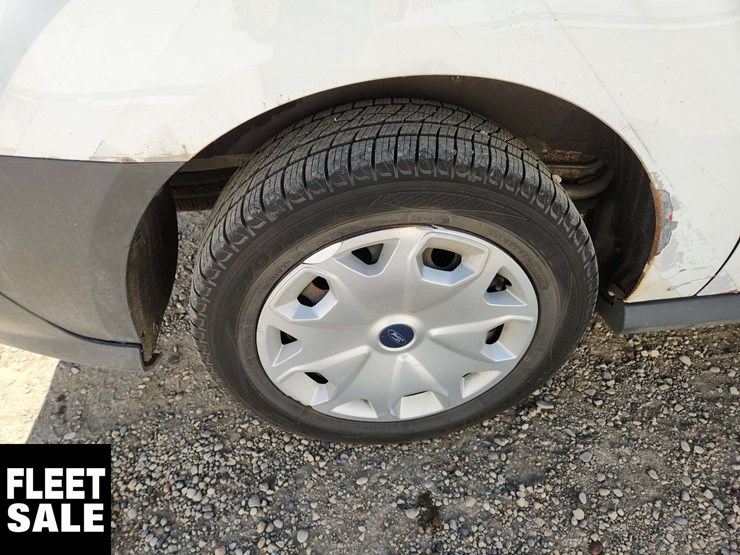 2017-ford-transit-connect-image-30