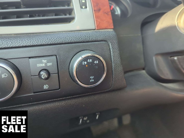 2011-gmc-sierra-2500hd-image-11