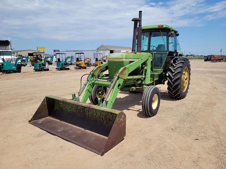 john-deere-4430-image-1