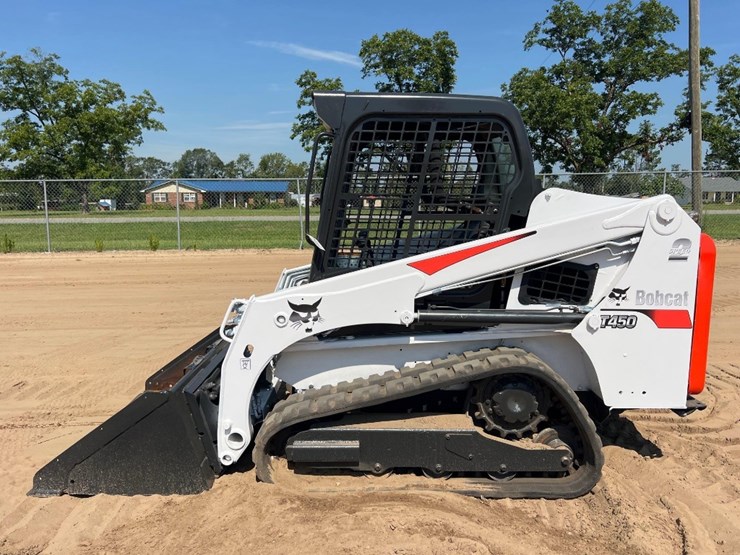 2018-bobcat-t450-image-1