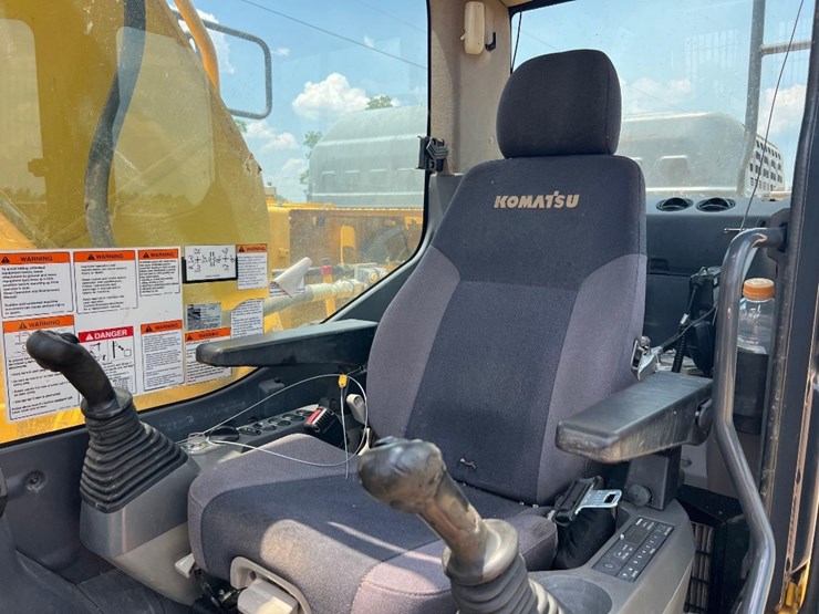 2019-komatsu-pc290-lc-11-image-36
