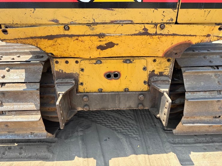 2006-caterpillar-d5g-lgp-image-22