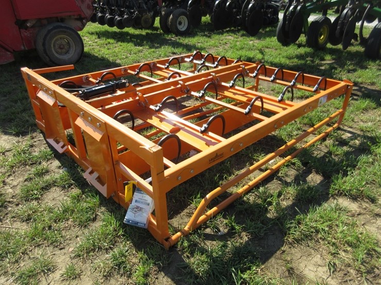quick-attach-accumulator-grapple-image-1