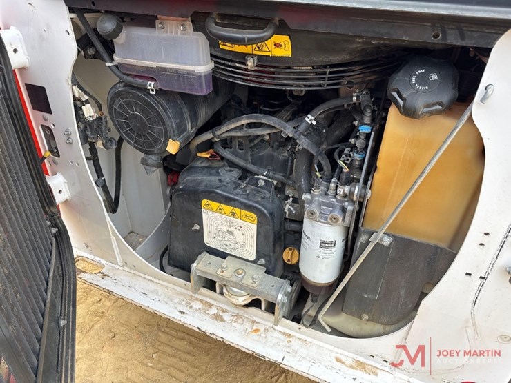2021-bobcat-t66-image-10