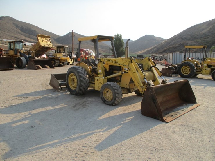 new-holland-545d-image-2