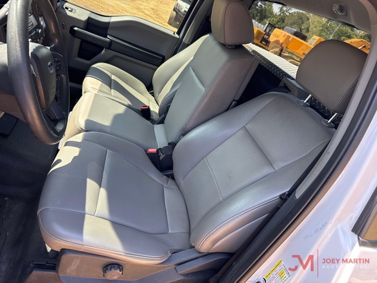 2022-ford-f250-xl-image-24
