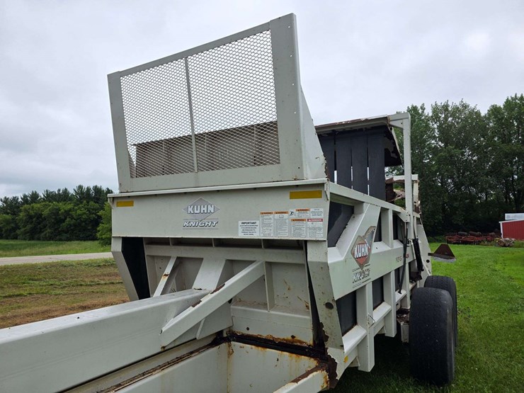 kuhn-knight-2054-image-7