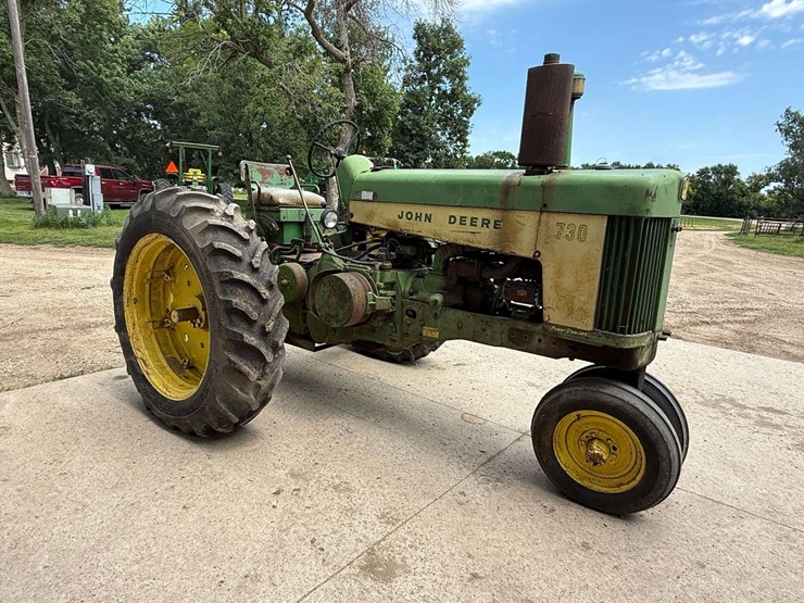 1959-john-deere-730-image-5