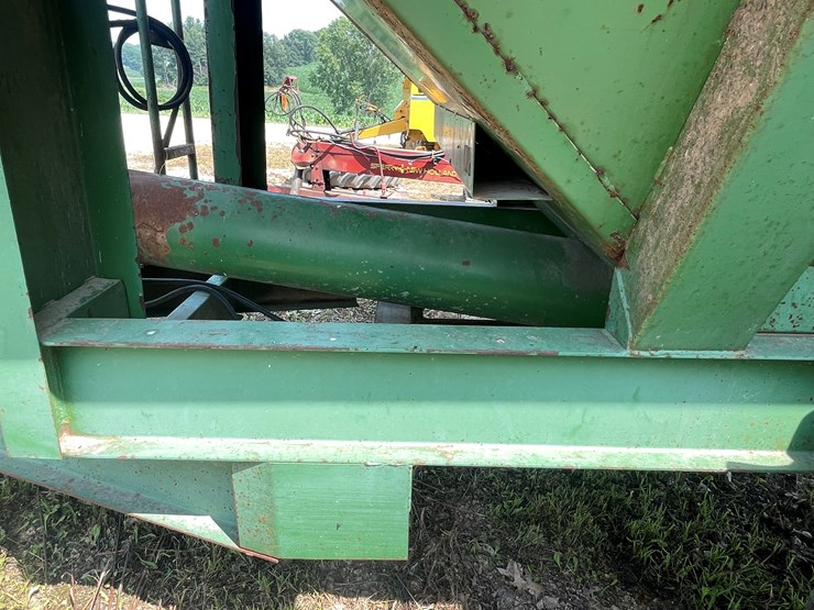 john-deere-1210a-image-22