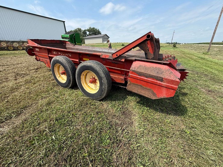 new-holland-185-image-6