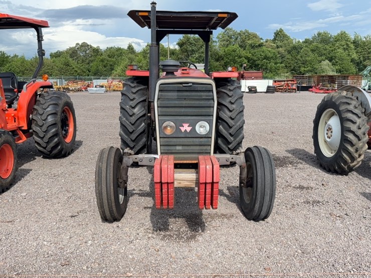 massey-ferguson-261-image-2