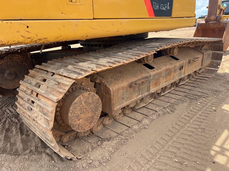 2016-caterpillar-336fl-image-14