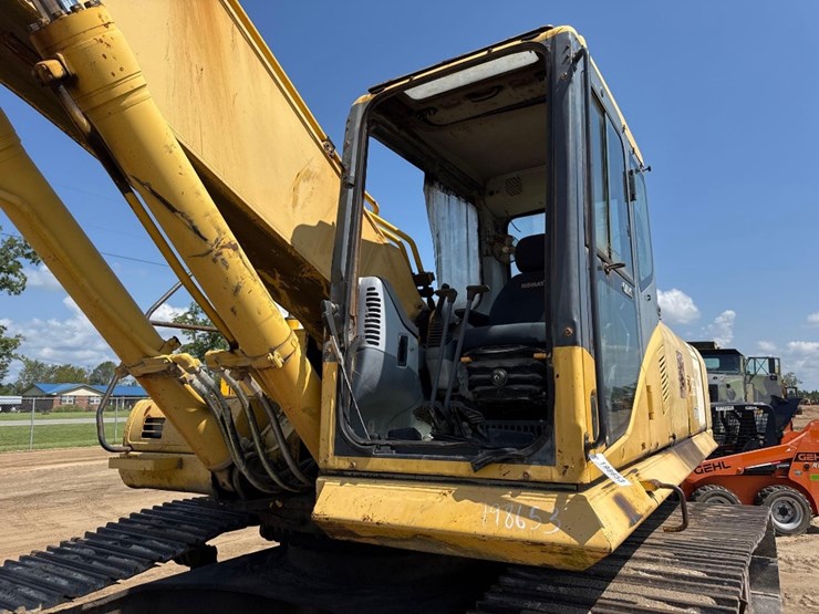 2005-komatsu-pc400-lc-7l-image-11