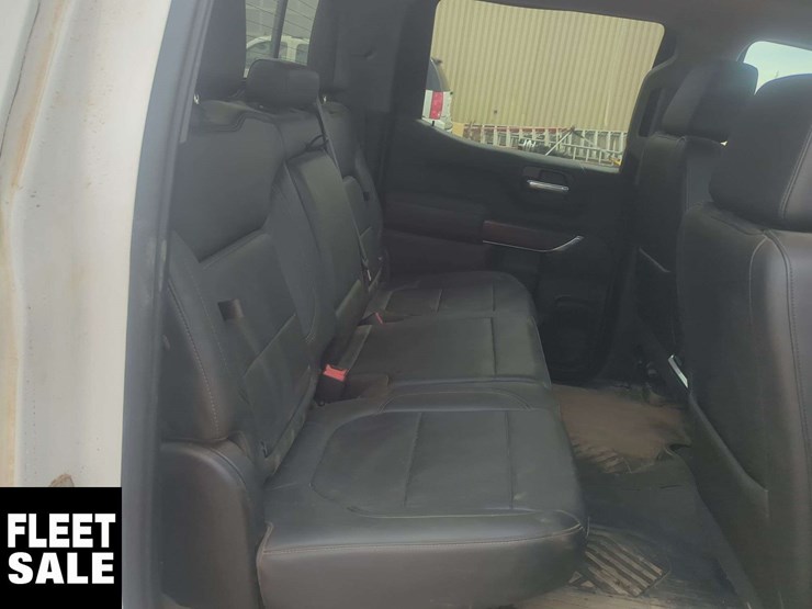 2020-gmc-sierra-1500-image-15