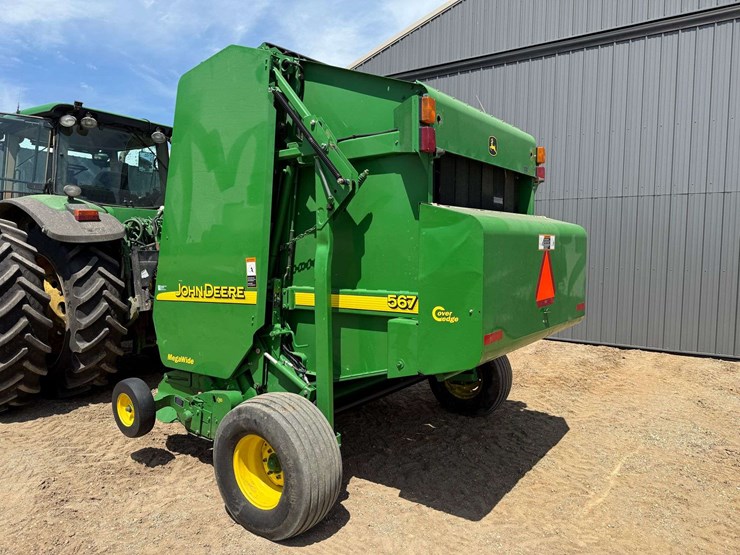 2006-john-deere-567-image-3