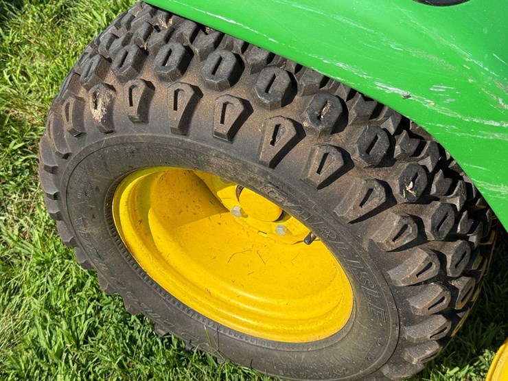 john-deere-x530-image-14
