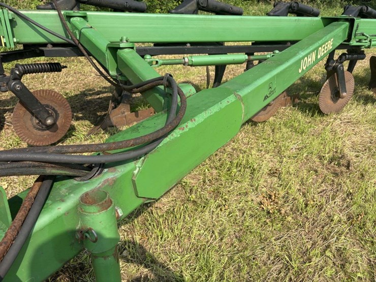 john-deere-3710-image-13