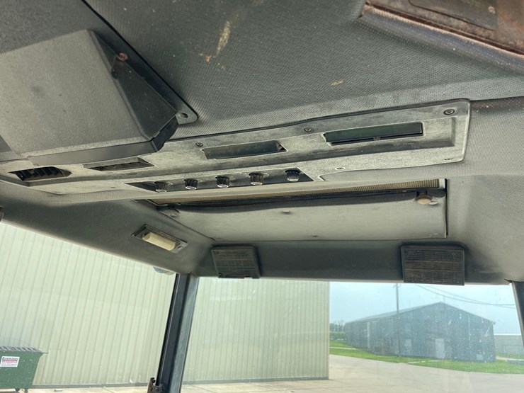 john-deere-4230-image-54
