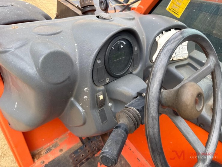 2018-jlg-g5-18a-image-17
