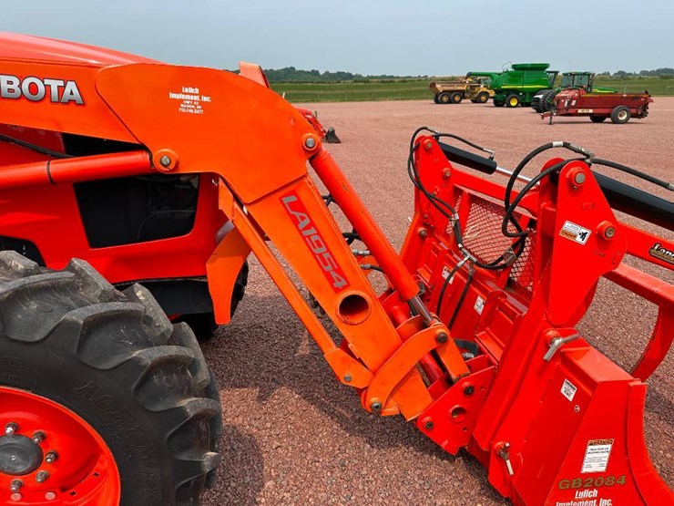 2015-kubota-m110gx-image-37