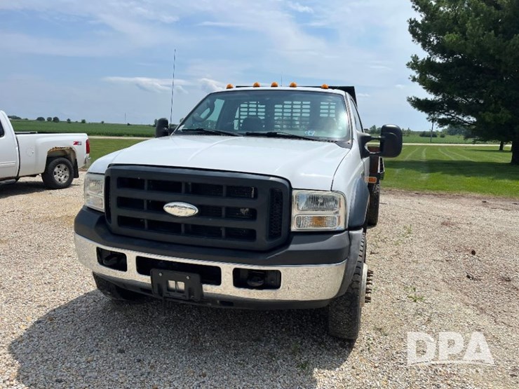 2007-ford-f450-xl-image-2