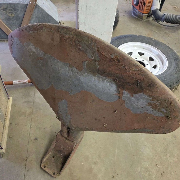 Farmall H Fender