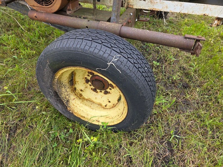 irrigation-water-cannon-on-gear,-hose-in-unknown-condition-(unusable),-has-not-been-used-in-years-image-12