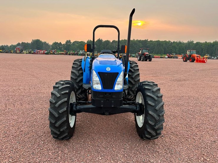 2005-new-holland-tn75a-image-2