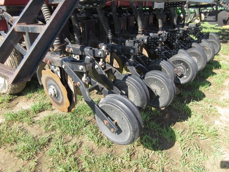 best-30'-grain-drill-image-5