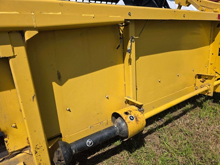 new-holland-973-image-37
