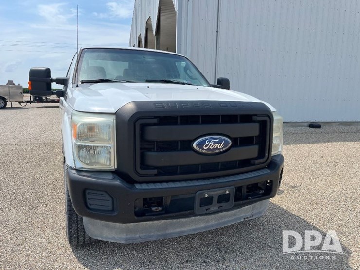 2011-ford-f250-image-4